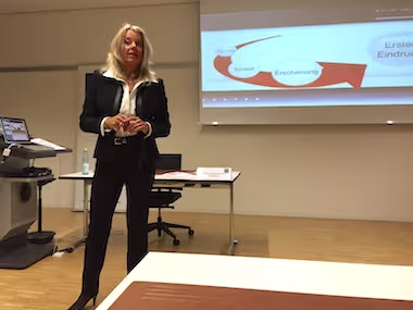 Knigge Vorlesung Uni